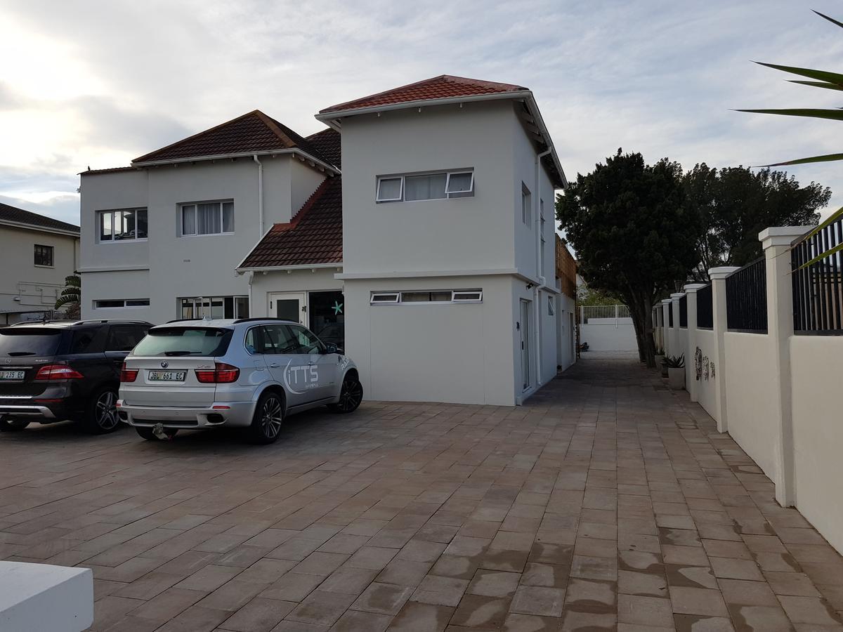 Beachway Guesthouse Port Elizabeth Eksteriør billede